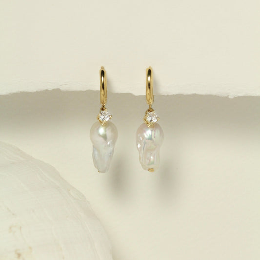 Large Pastel Baroque Pearl Golden Hoop Earrings by NINEMOO – detail view