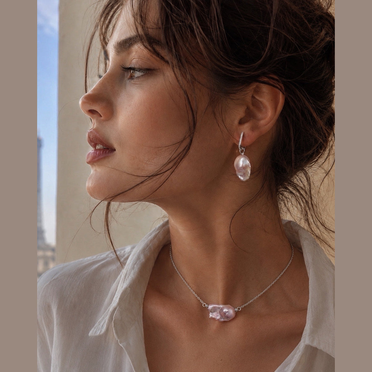 Lune Mauve Pearl Necklace by NINEMOO – detail view
