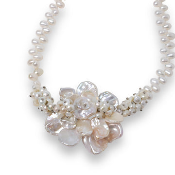 Petal Bloom Pearl Necklace by NINEMOO – product image