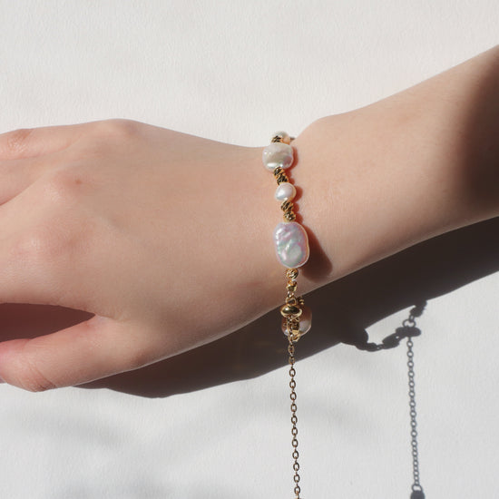 Rectangular Freshwater Pearl Bracelet by NINEMOO – product view 4