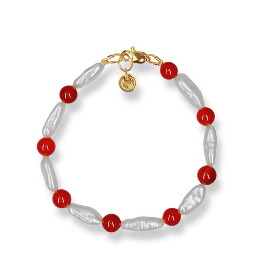 Red Agate & Lute Pearl Bracelet by NINEMOO – product image