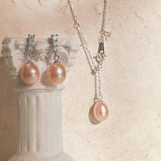 Rose de Givre Pearl Necklace by NINEMOO – detail view