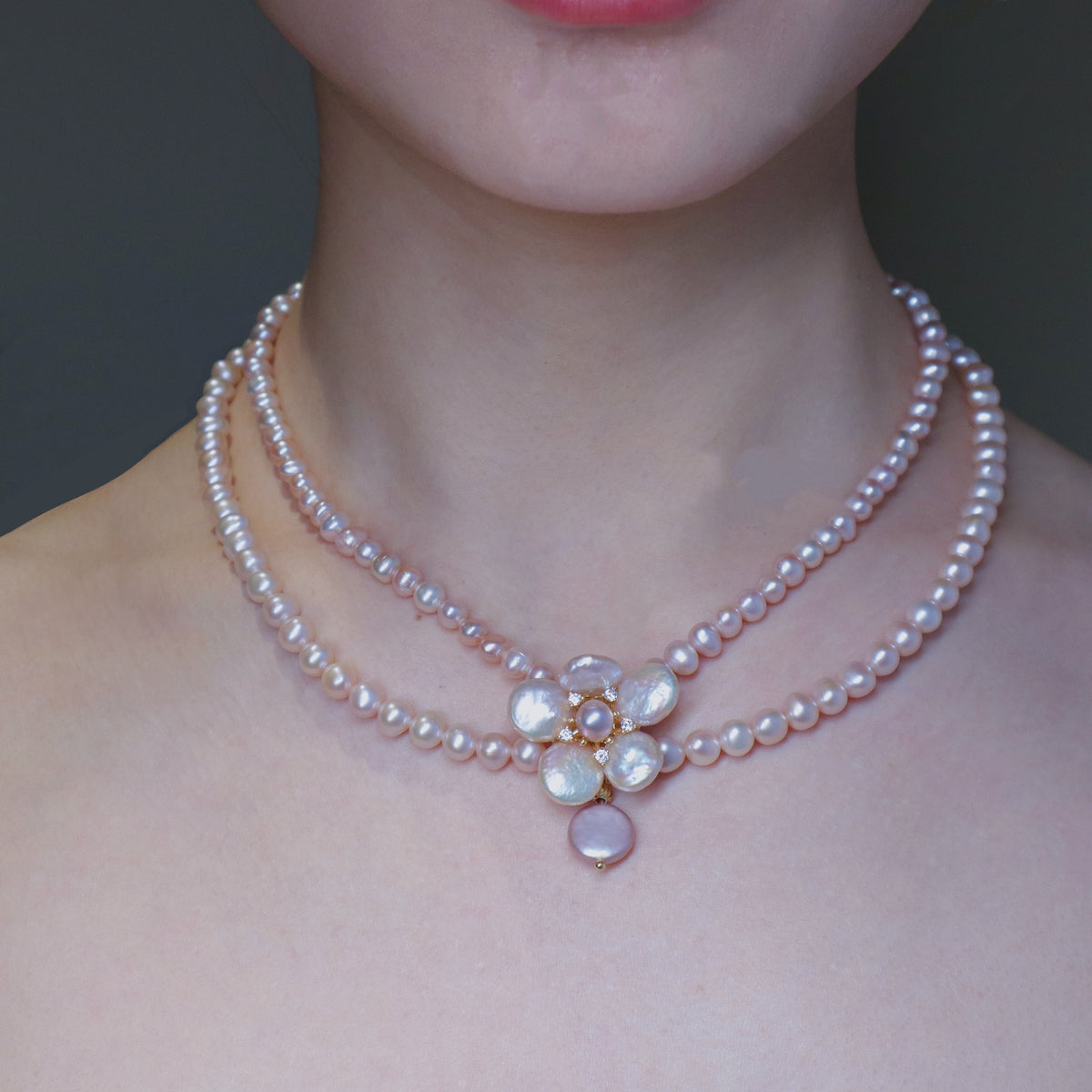 Sakura Bloom Pearl Jewellery Set by NINEMOO – alternate view
