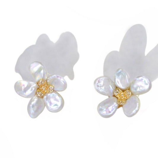 Sakura Bloom Pearl Earrings by NINEMOO – product image