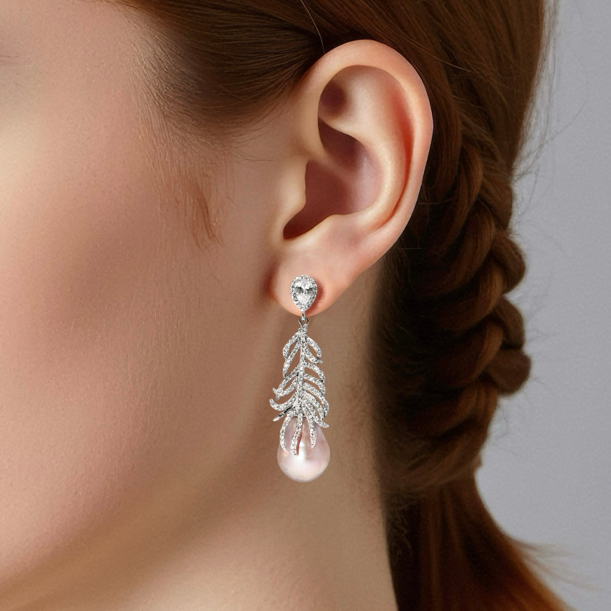 Feather Baroque Pearl Earrings by NINEMOO – detail view