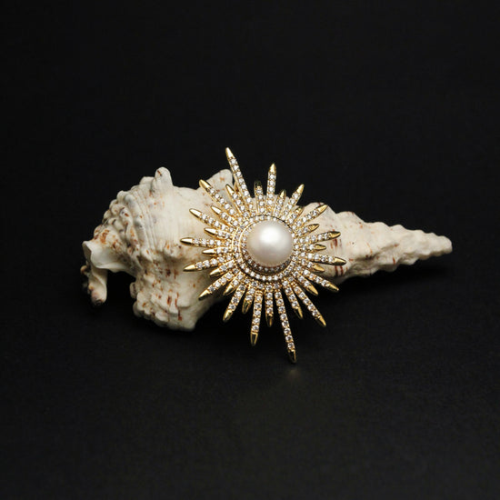Solar Radiance Brooch-Pendant by NINEMOO – alternate view