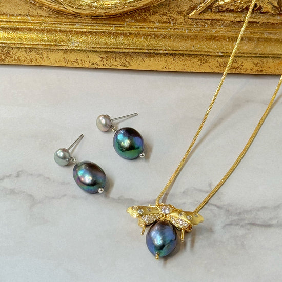 Sovereign Pearl Bee Brooch by NINEMOO – product view 5