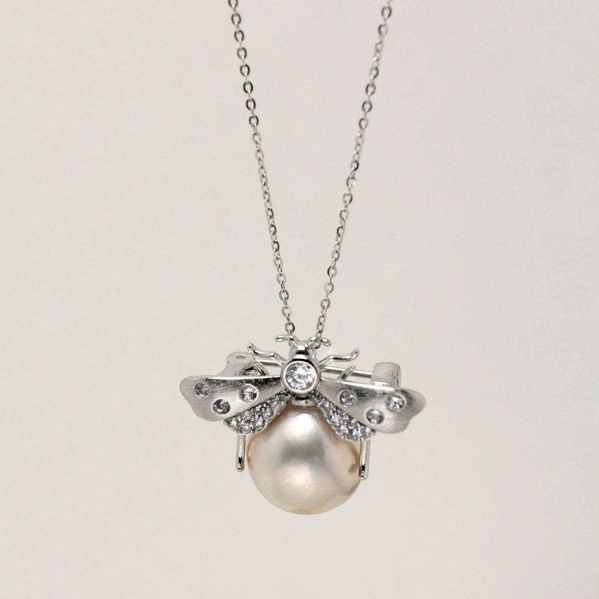 Sovereign Pearl Bee Brooch by NINEMOO – product view 7
