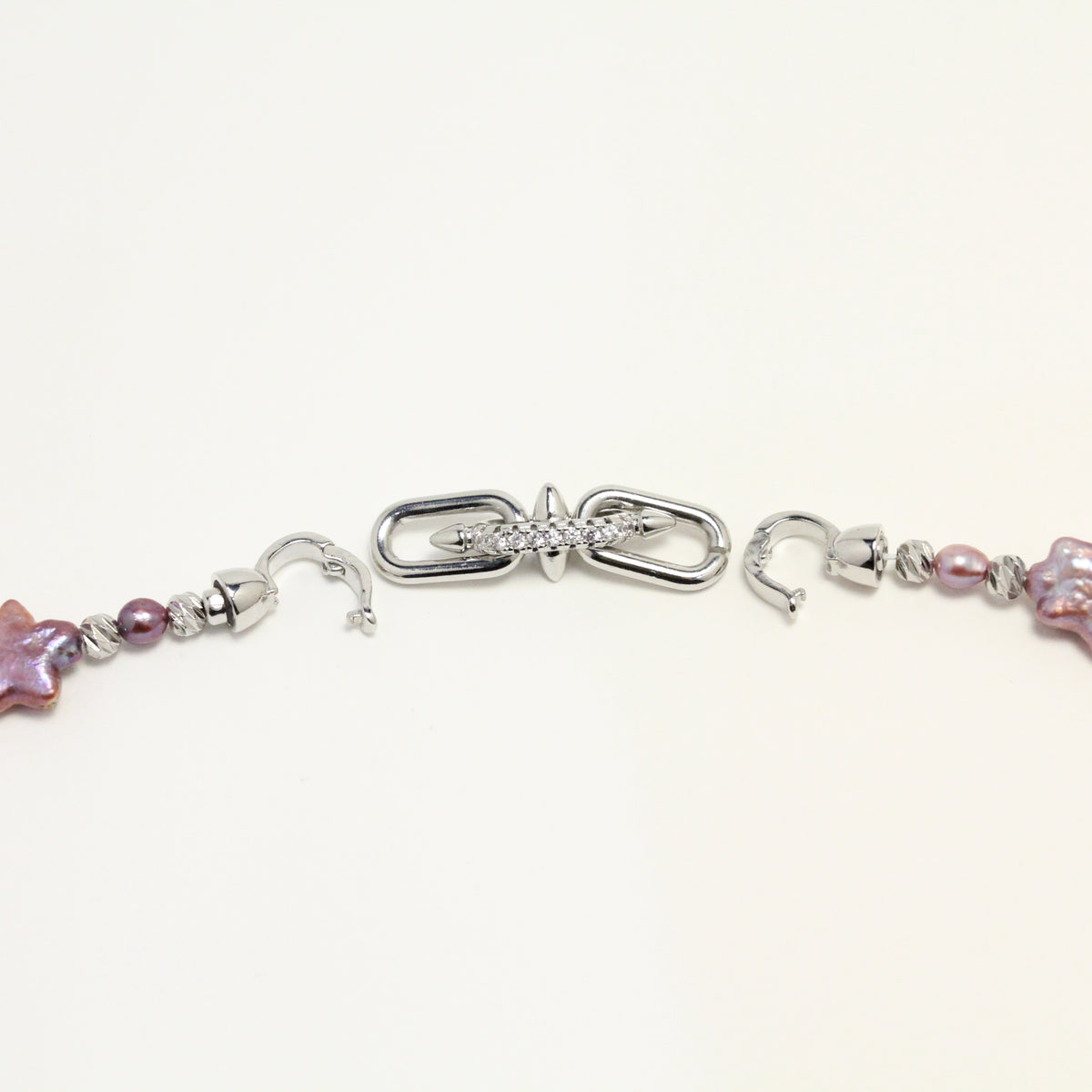 Starry Veil Pearl Necklace by NINEMOO – detail view
