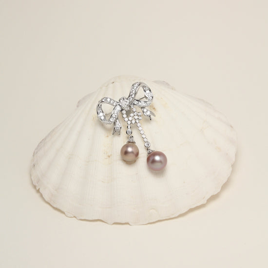 Still Bow Pearl Brooch by NINEMOO – alternate view