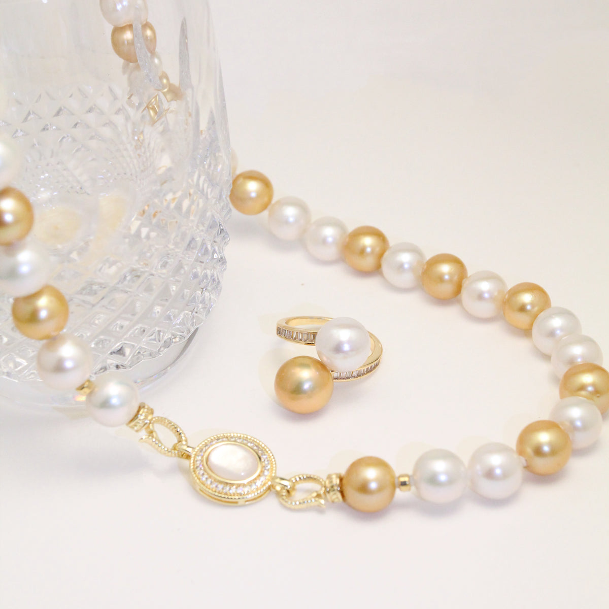 Still Life Pearl Necklace by NINEMOO – product view 4