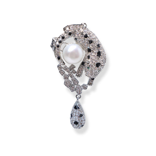 The Duchess’s Pearl Brooch & Pendant by NINEMOO – product image