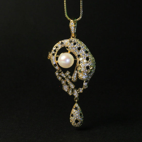 The Duchess’s Pearl Brooch & Pendant by NINEMOO – product view 6