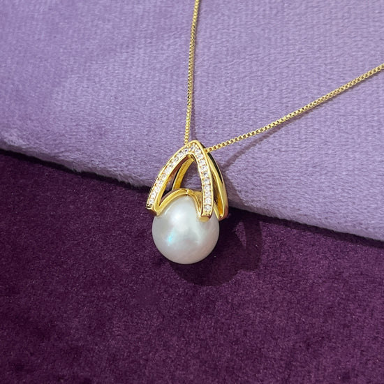 Arché Pearl Necklace by NINEMOO – product view 4