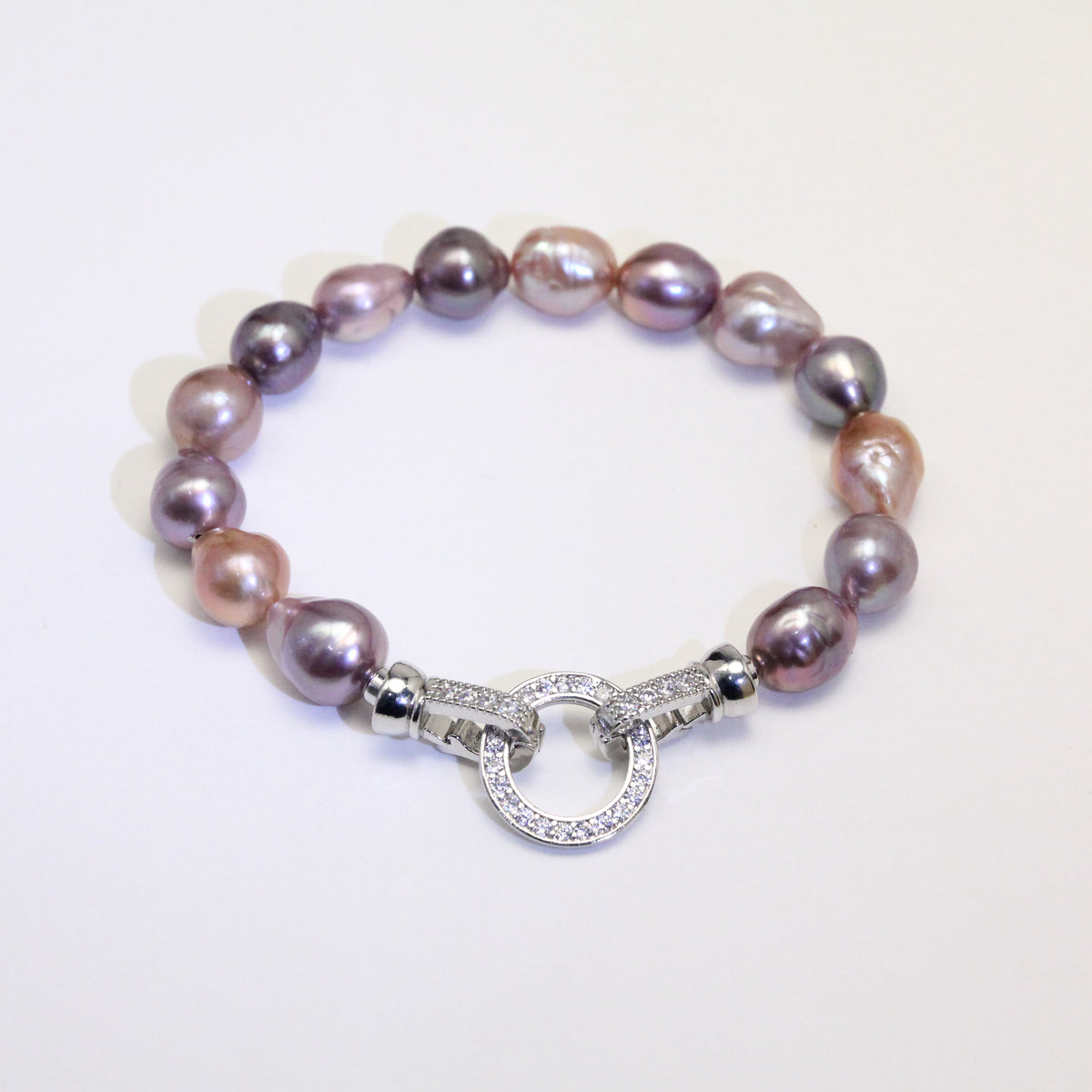Velours Nocturne Pearl Bracelet by NINEMOO – product view 6
