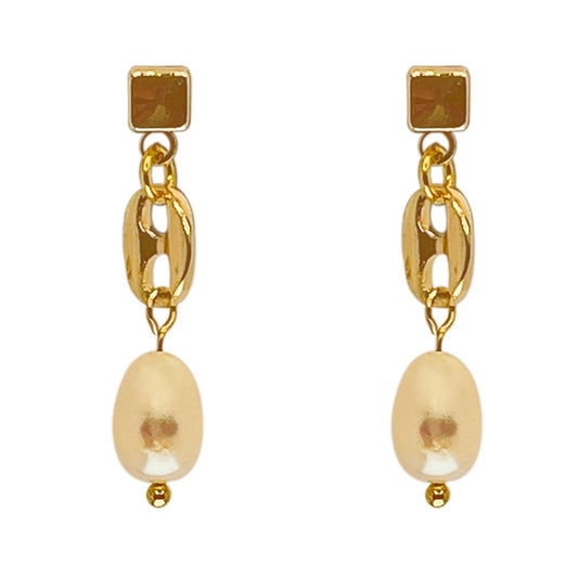 Gold Buckle Pearl Natural Earrings