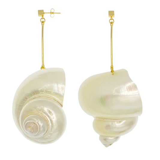 Moonlit Conch Earrings by NINEMOO – product image