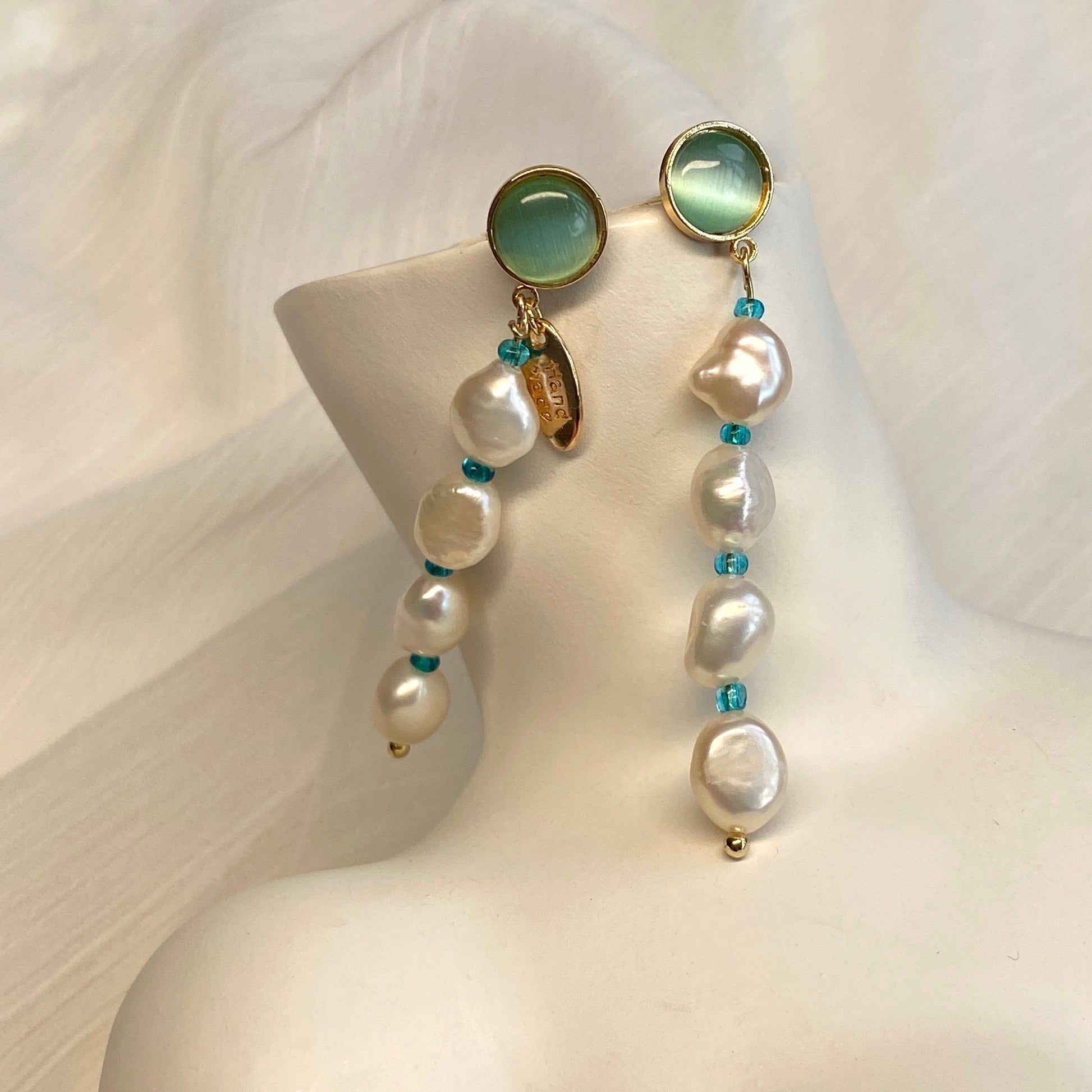 Heartfelt Pearl String Earrings, Ninemoo